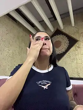 kiim taaylor online show from December 22, 10:37 am