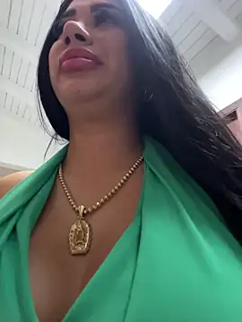 kiim taaylor online show from October 31, 12:46 pm