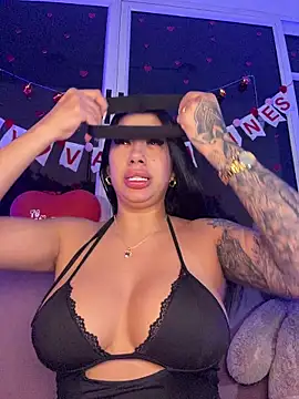 kiim taaylor online show from February 17, 11:07 am