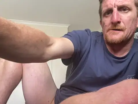 Snapshot of nakud4u chatting on December 5, 12:21 am nakud4u online show from December 5, 12:21 am