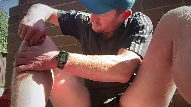 Snapshot of nakud4u chatting on December 24, 10:28 pm nakud4u online show from December 24, 10:28 pm