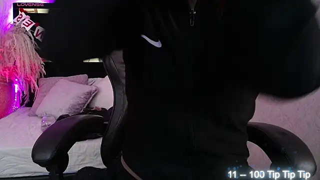 Bunny O online show from February 19, 1:24 am