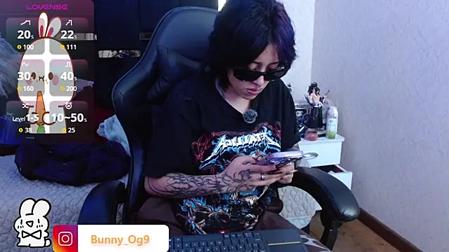 Bunny O online show from May 27, 11:56 pm
