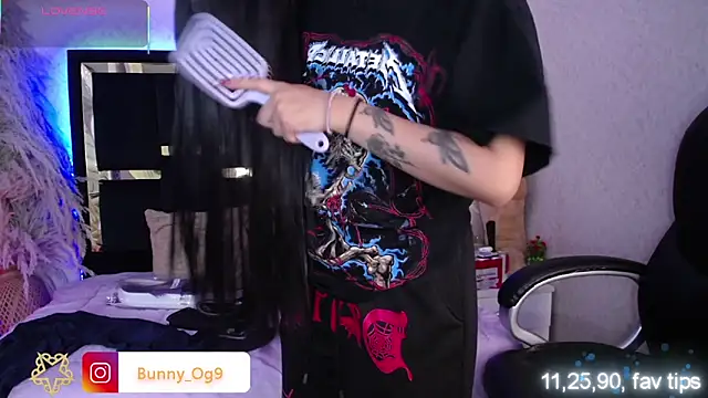 Bunny O online show from November 13, 9:30 pm