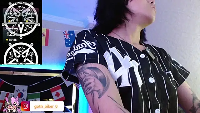 Snapshot of Bunny_O chatting on July 13, 2:00 am Bunny O online show from July 13, 2:00 am