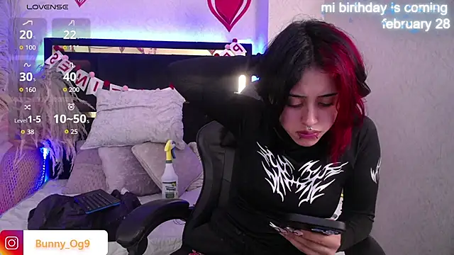 Bunny O online show from February 19, 11:34 pm