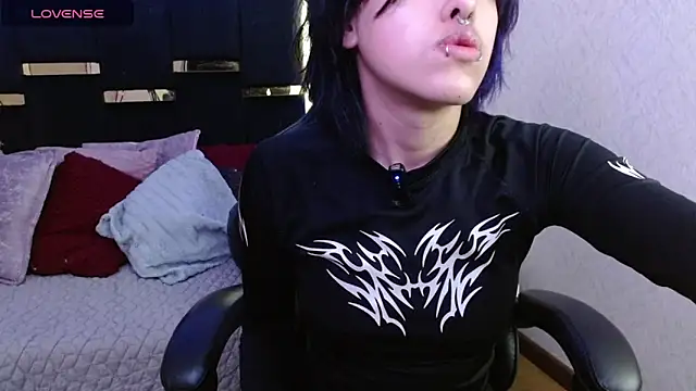 Bunny O online show from June 2, 12:32 am
