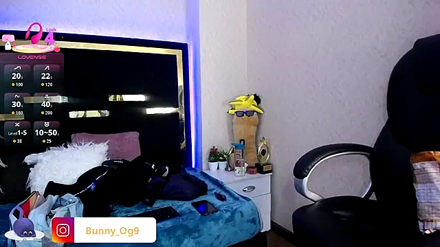 Bunny O online show from September 12, 8:19 pm