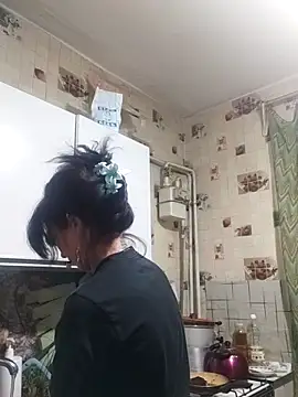 SweetLeila40 online show from December 1, 8:53 pm