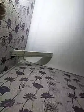 SweetLeila40 online show from March 4, 6:50 pm