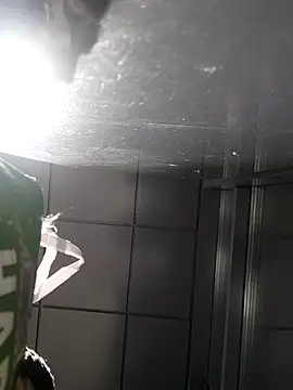 SweetLeila40 online show from November 8, 8:01 pm