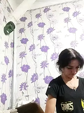 SweetLeila40 online show from February 26, 9:20 pm