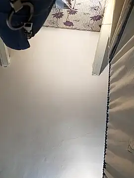 SweetLeila40 online show from February 22, 8:42 pm