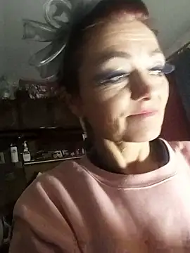 SweetLeila40 online show from January 13, 6:34 pm