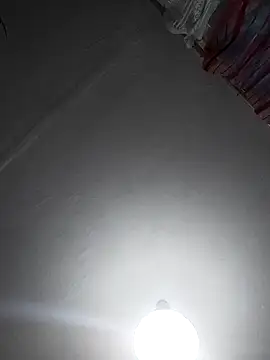 SweetLeila40 online show from April 8, 5:36 pm