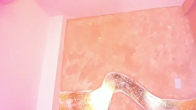 melaniecooperr online show from November 6, 3:54 am