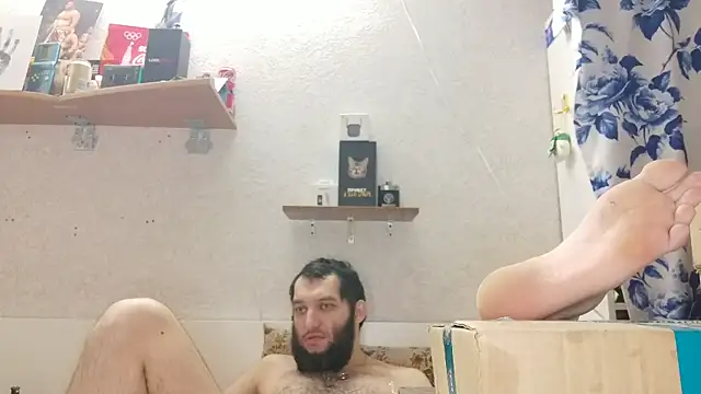 Snapshot of BISEXGOOD777 chatting on December 3, 10:53 pm BISEXGOOD777 online show from December 3, 10:53 pm