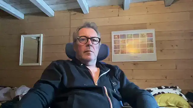 lelohop online show from December 28, 8:37 am