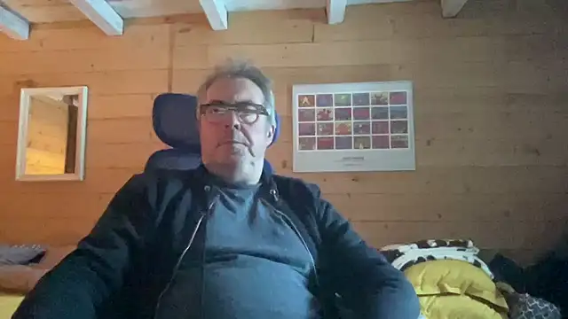 lelohop online show from December 27, 8:35 am