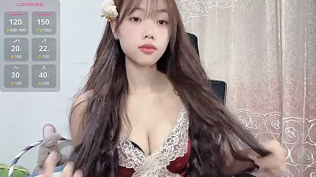 Snapshot of Lvy--v chatting on November 29, 11:16 pm Lvy--v online show from November 29, 11:16 pm