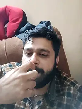 Snapshot of Bongaman696969 chatting on November 25, 7:14 pm Bongaman696969 online show from November 25, 7:14 pm