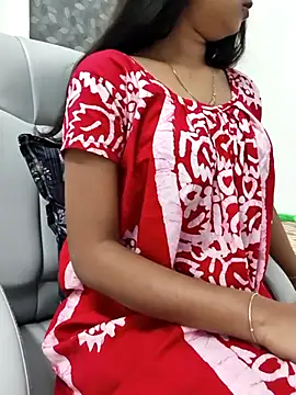yhona darling online show from May 15, 8:01 am