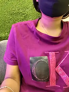 yhona darling online show from May 1, 6:13 pm