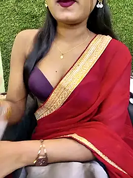 yhona darling online show from March 31, 3:47 pm