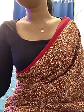 yhona darling online show from April 8, 9:55 am
