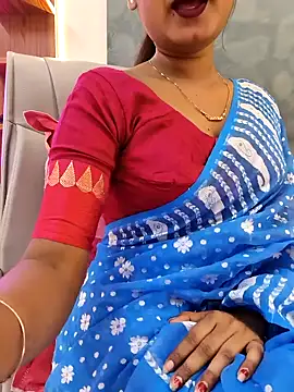 Snapshot of yhona_darling chatting on May 20, 11:51 am yhona darling online show from May 20, 11:51 am