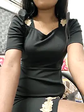 Snapshot of yhona_darling chatting on May 18, 6:45 pm yhona darling online show from May 18, 6:45 pm