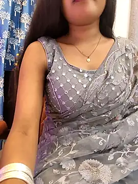 yhona darling online show from April 24, 4:09 pm