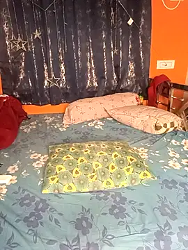 Hot Urvi online show from November 8, 5:27 pm