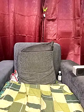 Snapshot of Hot_Urvi chatting on March 17, 7:35 am Hot Urvi online show from March 17, 7:35 am