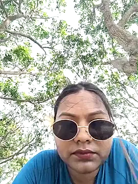 Hot Urvi online show from April 27, 9:29 am