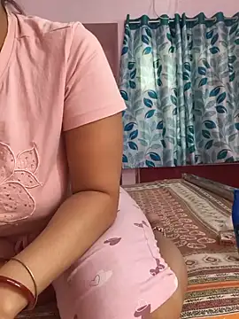 Snapshot of MUMTAJ-1 chatting on June 5, 9:04 am MUMTAJ-1 online show from June 5, 9:04 am