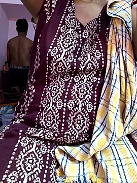 Snapshot of MUMTAJ-1 chatting on February 17, 4:15 pm MUMTAJ-1 online show from February 17, 4:15 pm