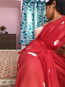 Snapshot of MUMTAJ-1 chatting on July 6, 7:26 am MUMTAJ-1 online show from July 6, 7:26 am