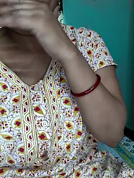 MUMTAJ-1 online show from May 10, 1:42 am