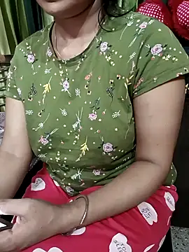 MUMTAJ-1 online show from October 6, 4:30 pm