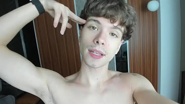 Snapshot of calvin_love_you chatting on May 26, 4:05 pm calvin love you online show from May 26, 4:05 pm