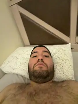 31cektirenbatuu online show from February 28, 10:20 pm