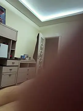 31cektirenbatuu online show from February 18, 10:39 pm