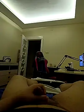 31cektirenbatuu online show from October 24, 11:48 pm