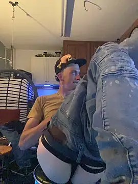 Naughty Excitement online show from April 17, 11:40 pm