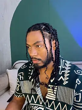 Snapshot of noah_jones__ chatting on February 4, 3:07 pm noah jones online show from February 4, 3:07 pm