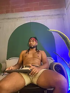 Snapshot of noah_jones__ chatting on February 9, 2:48 pm noah jones online show from February 9, 2:48 pm