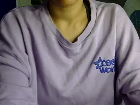 sexysilk1 online show from December 22, 7:08 am