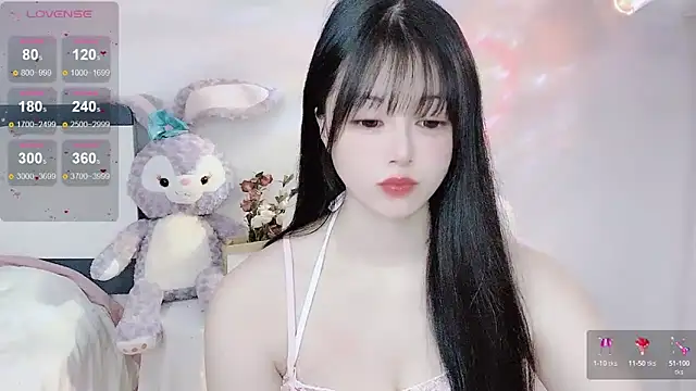 Lydia 170 online show from December 26, 7:45 am