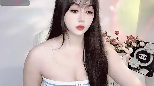 Lydia 170 online show from August 8, 9:22 pm